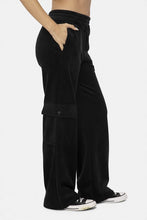 Cargar imagen en el visor de la galería, Mono B Elastic Waist Corduroy Cargo Pants