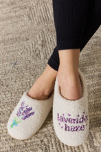 Cargar imagen en el visor de la galería, Melody Sequin Pattern Cozy Slippers