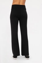 Cargar imagen en el visor de la galería, Mono B Cross Pleat Flare Pants