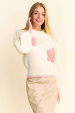 Cargar imagen en el visor de la galería, Davi & Dani Flower Patch Fuzzy Mock Neck Sweater