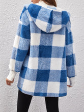 Cargar imagen en el visor de la galería, Plaid Long Sleeve Hooded Coat
