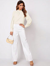 Cargar imagen en el visor de la galería, Ruched Mock Neck Long Sleeve Blouse
