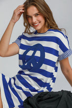 Cargar imagen en el visor de la galería, Umgee Peace Applique Striped Short Sleeve Mini Dress
