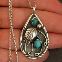 Cargar imagen en el visor de la galería, Alloy Artificial Turquoise Teardrop Pendant Necklace
