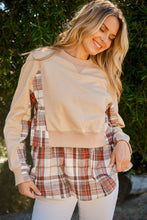 Cargar imagen en el visor de la galería, And The Why Full Size Double Layered Plaid Contrast Sweatshirt
