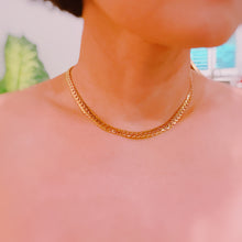 Cargar imagen en el visor de la galería, Flat and Bold Chain Necklace
