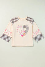 Cargar imagen en el visor de la galería, Heart Plaid Round Neck Long Sleeve Blouse
