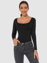 Cargar imagen en el visor de la galería, Full Size Scoop Neck Long Sleeve Bodysuit
