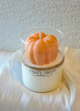 Cargar imagen en el visor de la galería, Pumpkin Season Soy Wax Candle• Seasonal Gift •Home Decor
