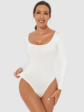 Cargar imagen en el visor de la galería, Full Size Scoop Neck Long Sleeve Bodysuit
