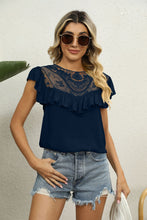 Cargar imagen en el visor de la galería, Spliced Lace Ruffled Blouse
