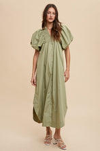 Load image into Gallery viewer, Annie Wear Smocked Puff Sleeve Midi Dress
