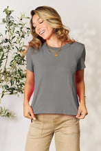 Cargar imagen en el visor de la galería, Basic Bae Full Size Round Neck Short Sleeve T-Shirt
