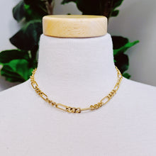 Cargar imagen en el visor de la galería, Chic and Edgy Chain Necklace
