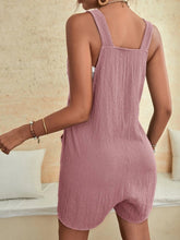 Cargar imagen en el visor de la galería, Full Size Scoop Neck Romper with Pockets
