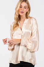 Load image into Gallery viewer, SAGE + FIG Notched Long Sleeve Blouse
