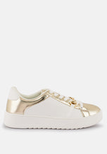 Cargar imagen en el visor de la galería, Nemo Contrasting Metallic Faux Leather Sneakers
