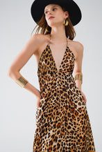 Cargar imagen en el visor de la galería, Maxi Leopard Print Boho Dress With Open Back
