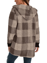 Cargar imagen en el visor de la galería, Plaid Long Sleeve Hooded Coat
