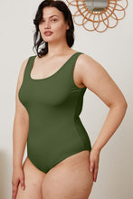 Cargar imagen en el visor de la galería, Basic Bae Full Size Square Neck Sleeveless Bodysuit
