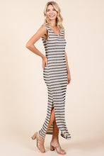 Cargar imagen en el visor de la galería, Mittoshop Striped Scoop Neck Sleeveless Maxi Dress
