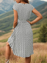 Load image into Gallery viewer, Printed Cap Sleeve Tie Waist Dress
