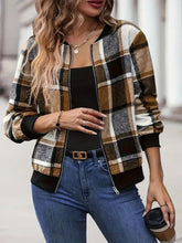 Cargar imagen en el visor de la galería, Plus Size Plaid Baseball Collar Zip Up Jacket
