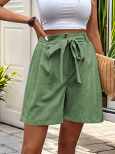 Cargar imagen en el visor de la galería, Tied High Waist Shorts with Pockets
