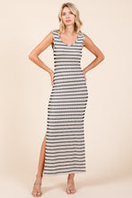 Cargar imagen en el visor de la galería, Mittoshop Striped Scoop Neck Sleeveless Maxi Dress
