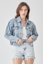 Cargar imagen en el visor de la galería, RISEN Full Size Button Down Cropped Denim Jacket
