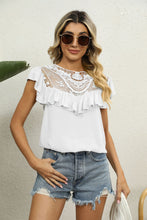 Cargar imagen en el visor de la galería, Spliced Lace Ruffled Blouse
