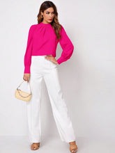 Cargar imagen en el visor de la galería, Ruched Mock Neck Long Sleeve Blouse
