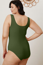 Cargar imagen en el visor de la galería, Basic Bae Full Size Square Neck Sleeveless Bodysuit
