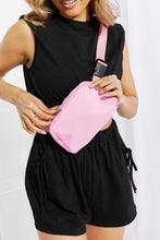 Cargar imagen en el visor de la galería, Buckle Zip Closure Fanny Pack
