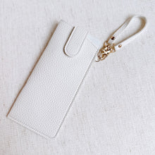 Cargar imagen en el visor de la galería, Simply Button Up Glass Case Bag Charm
