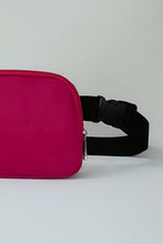 Cargar imagen en el visor de la galería, Buckle Zip Closure Fanny Pack
