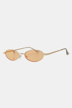 Cargar imagen en el visor de la galería, Nicole Lee USA Metal Frame Finley Oval Sunglasses
