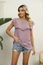 Cargar imagen en el visor de la galería, Spliced Lace Ruffled Blouse
