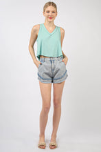 Cargar imagen en el visor de la galería, VERY J V-Neck Knit Swing Cropped Tank
