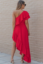 Cargar imagen en el visor de la galería, One-Shoulder Asymmetrical Dress
