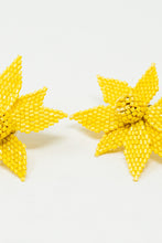 Cargar imagen en el visor de la galería, 3D Flower Embroidered Earrings in Yellow
