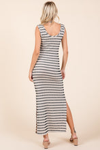 Cargar imagen en el visor de la galería, Mittoshop Striped Scoop Neck Sleeveless Maxi Dress
