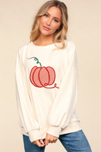 Cargar imagen en el visor de la galería, Haptics Full Size Embroidery Pumpkin Long Sleeve Knit Top
