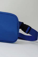 Load image into Gallery viewer, Buckle Zip Closure Fanny Pack
