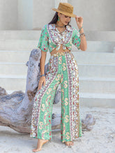 Cargar imagen en el visor de la galería, Printed Half Sleeve Top and Wide Leg Pants Set
