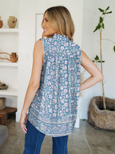 Load image into Gallery viewer, Frill Printed Mock Neck Top
