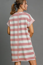 Cargar imagen en el visor de la galería, Umgee Peace Applique Striped Short Sleeve Mini Dress
