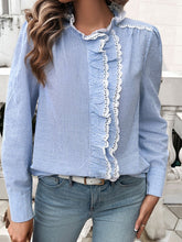 Cargar imagen en el visor de la galería, Lace Detail Ruffled Round Neck Long Sleeve Shirt
