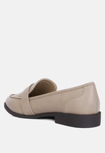 Load image into Gallery viewer, Sheboss Buckle Detail Loafers
