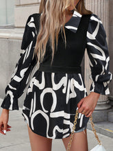 Load image into Gallery viewer, Collared Neck Black And White Color-Contrast Print Long Sleeve Shirt
